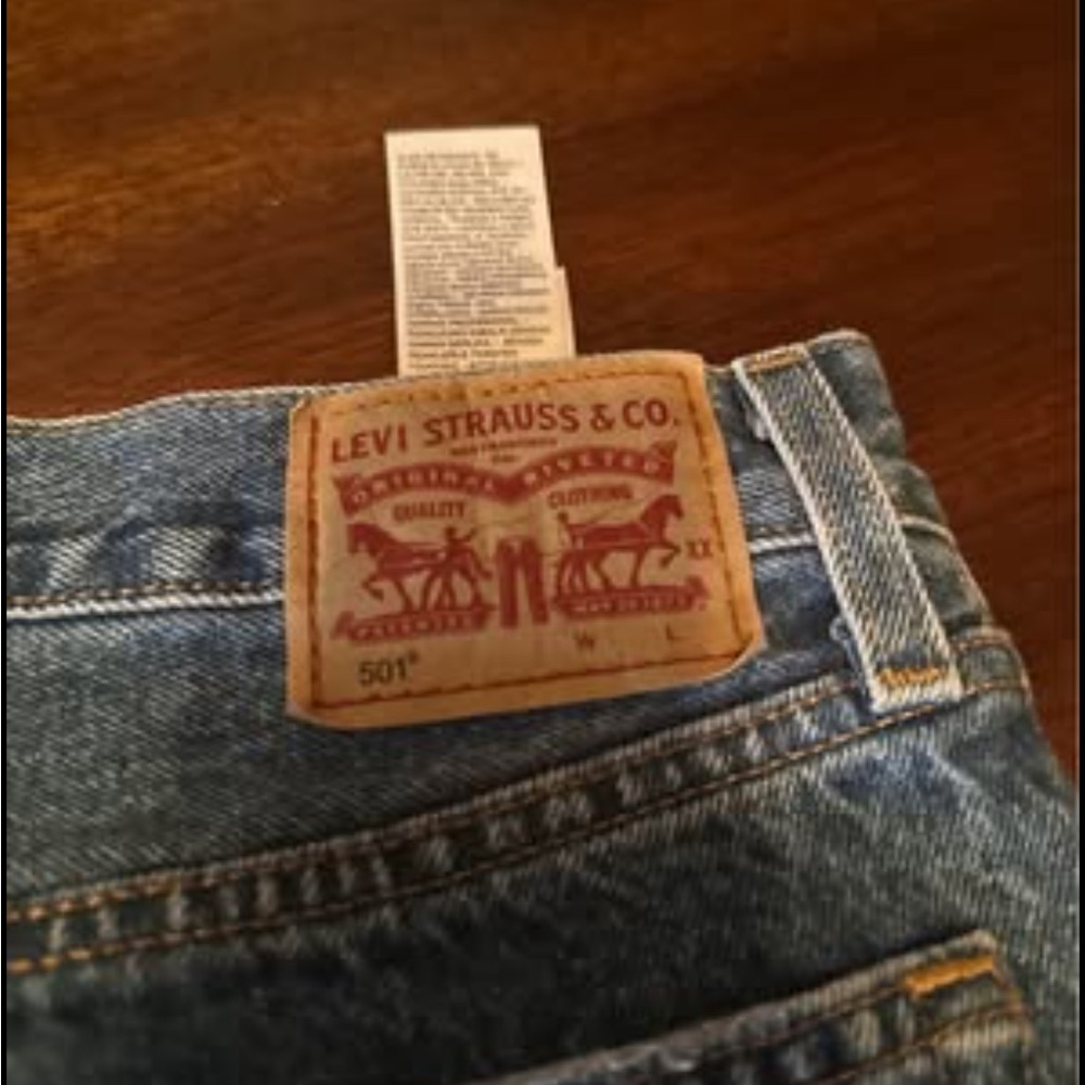 Levi’s - Picture 6 of 7